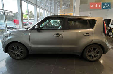 Внедорожник / Кроссовер Kia Soul 2015 в 