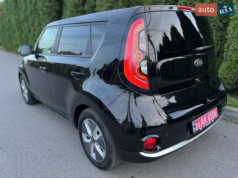 Позашляховик / Кросовер Kia Soul 2017 в Вінниці