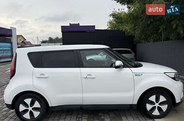 Внедорожник / Кроссовер Kia Soul 2015 в 