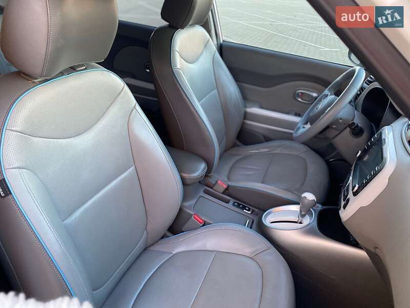 Внедорожник / Кроссовер Kia Soul 2015 в Тернополе