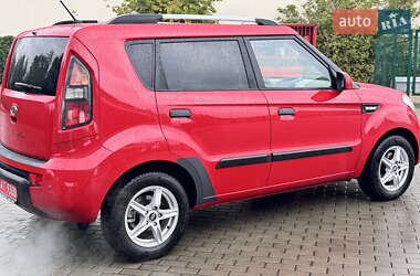 Внедорожник / Кроссовер Kia Soul 2009 в 