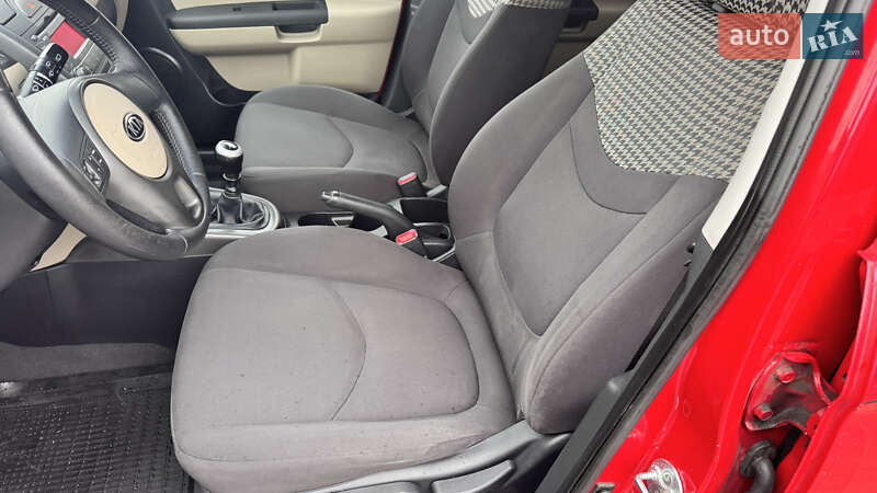 Позашляховик / Кросовер Kia Soul 2009 в Житомирі фото 21 Позашляховик / Кросовер Kia Soul 2009 в Житомирі