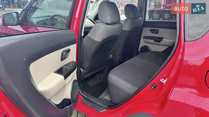 Позашляховик / Кросовер Kia Soul 2009 в Житомирі фото 22 Позашляховик / Кросовер Kia Soul 2009 в Житомирі
