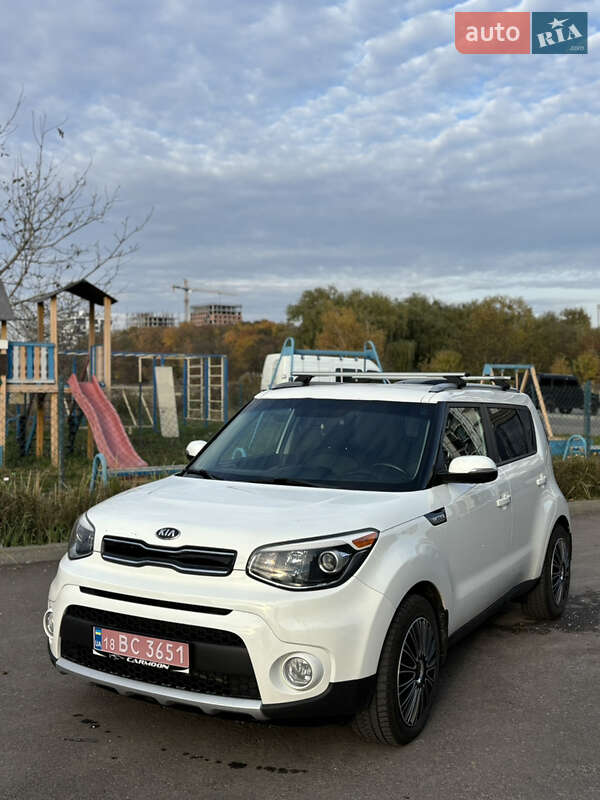 Внедорожник / Кроссовер Kia Soul 2018 в Ровно фото 4 Внедорожник / Кроссовер Kia Soul 2018 в Ровно