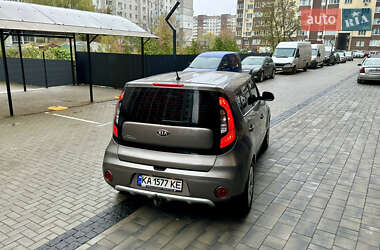 Внедорожник / Кроссовер Kia Soul 2017 в 