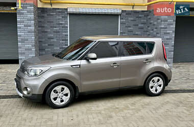 Внедорожник / Кроссовер Kia Soul 2017 в 