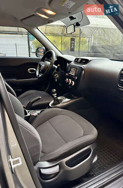 Внедорожник / Кроссовер Kia Soul 2017 в 