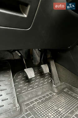 Внедорожник / Кроссовер Kia Soul 2017 в 