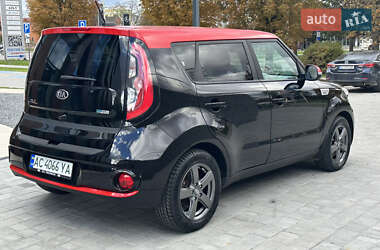 Внедорожник / Кроссовер Kia Soul 2018 в 