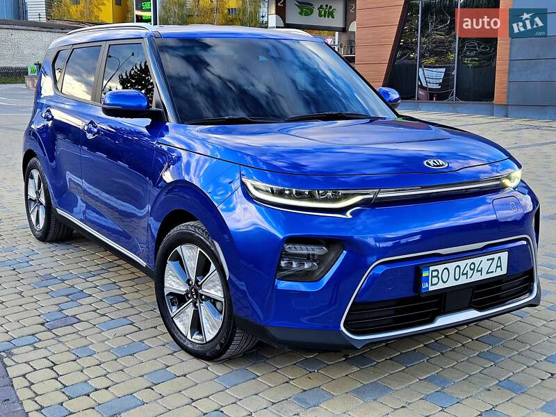 Внедорожник / Кроссовер Kia Soul 2021 в Подволочиске