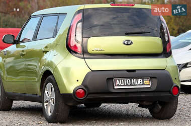 Позашляховик / Кросовер Kia Soul 2015 в 