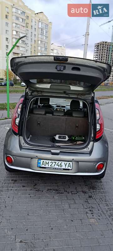 Внедорожник / Кроссовер Kia Soul 2015 в Виннице фото 6 Внедорожник / Кроссовер Kia Soul 2015 в Виннице