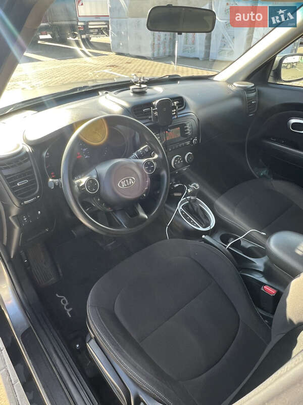 Позашляховик / Кросовер Kia Soul 2016 в Борисполі