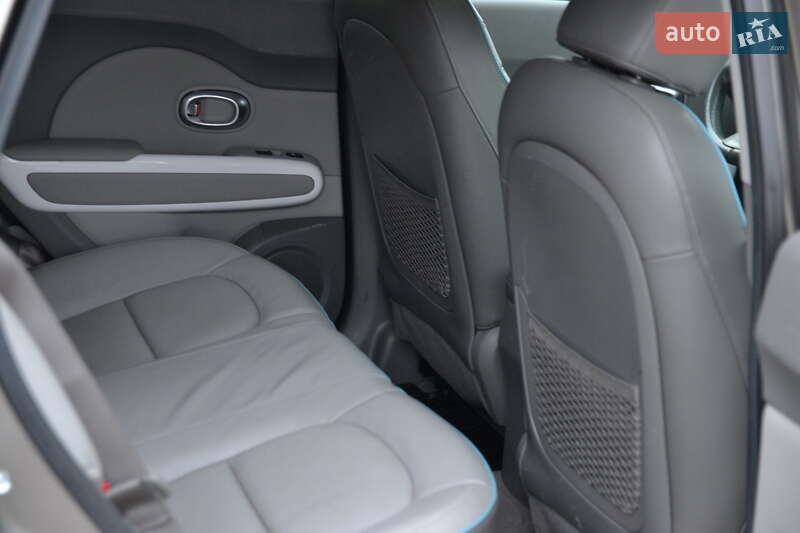 Внедорожник / Кроссовер Kia Soul 2016 в Луцке