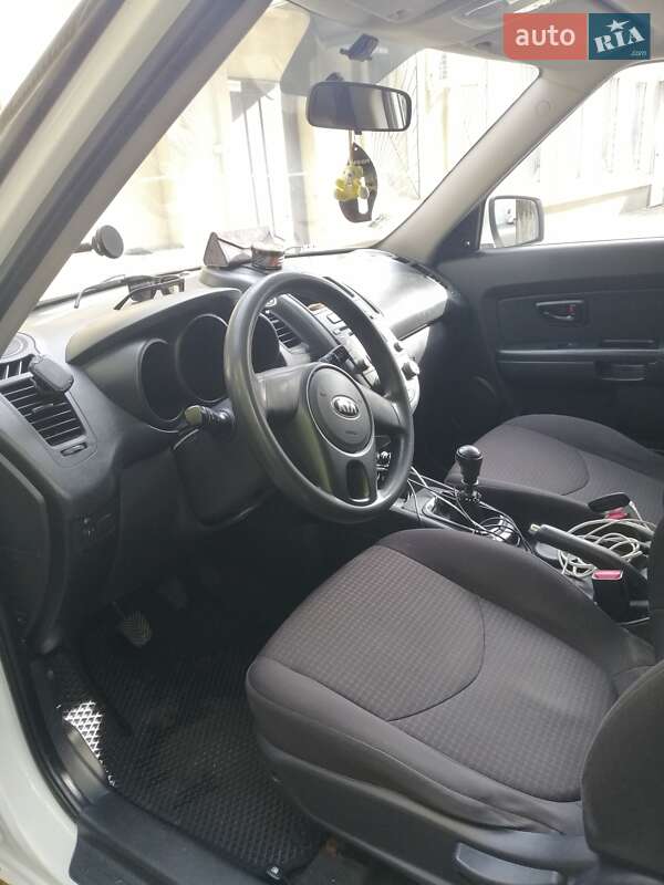 Внедорожник / Кроссовер Kia Soul 2012 в Одессе фото 5 Внедорожник / Кроссовер Kia Soul 2012 в Одессе