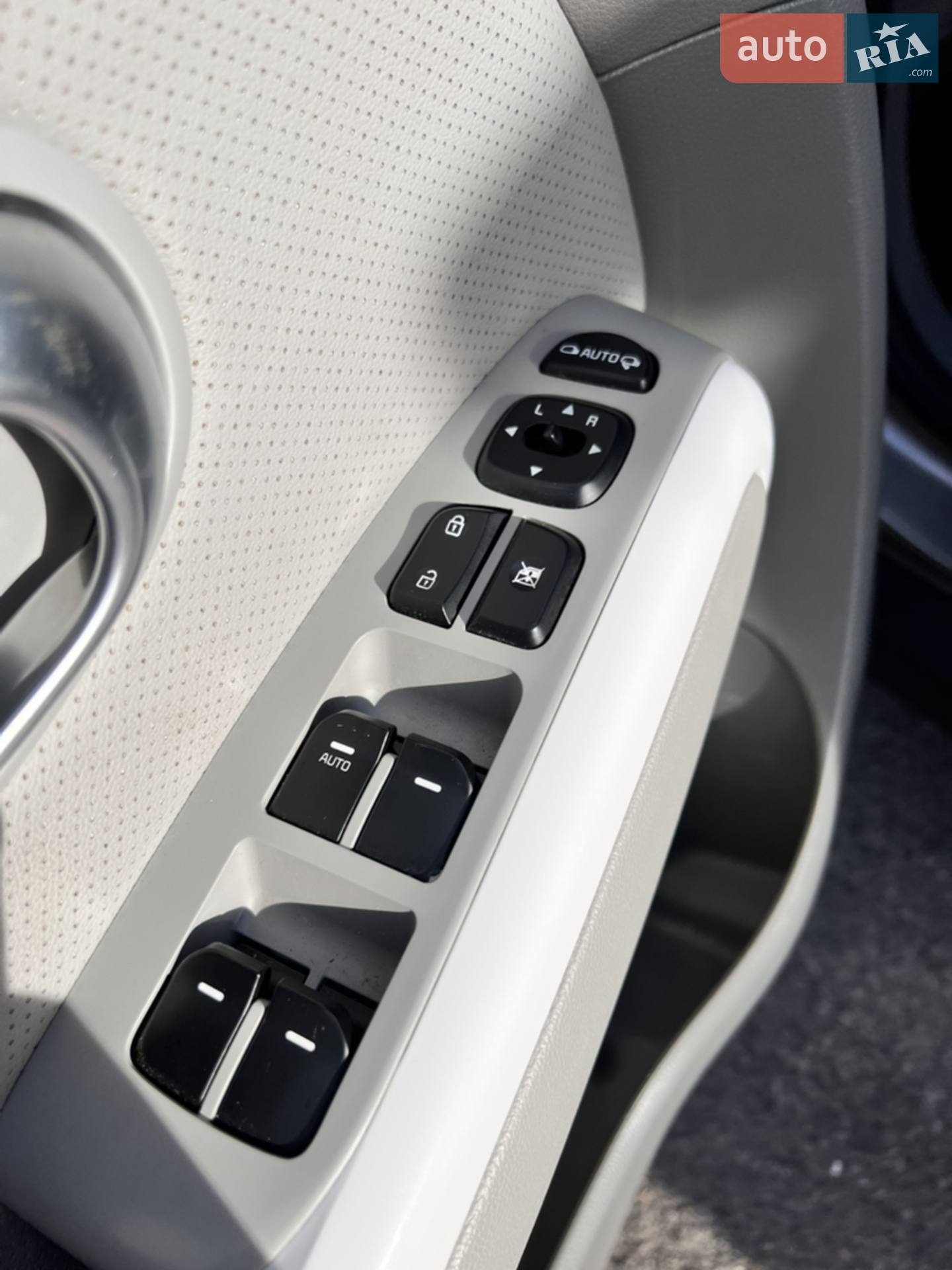 2015 Kia Soul - мініатюра 27