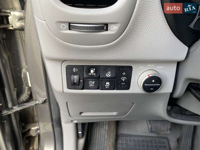 Внедорожник / Кроссовер Kia Soul 2015 в Киеве фото 14 Внедорожник / Кроссовер Kia Soul 2015 в Киеве