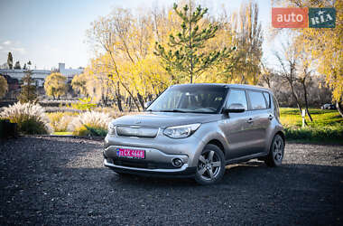 Позашляховик / Кросовер Kia Soul 2017 в Умані