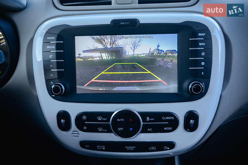 Внедорожник / Кроссовер Kia Soul 2017 в Умани фото 20 Внедорожник / Кроссовер Kia Soul 2017 в Умани