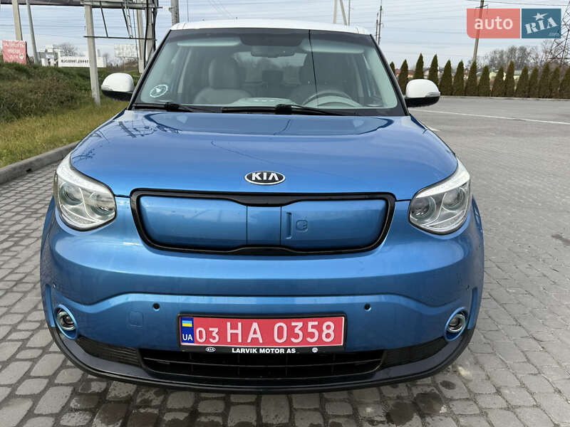Внедорожник / Кроссовер Kia Soul 2014 в Львове