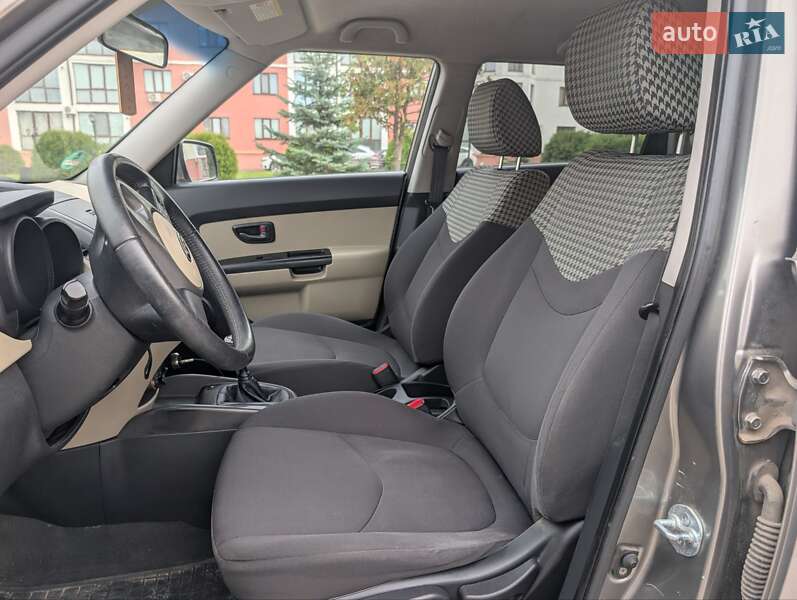 Внедорожник / Кроссовер Kia Soul 2008 в Здолбунове