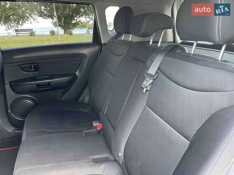 Внедорожник / Кроссовер Kia Soul 2013 в Черкассах фото 16 Внедорожник / Кроссовер Kia Soul 2013 в Черкассах