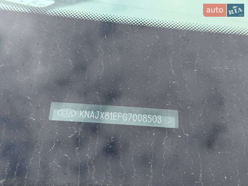 Внедорожник / Кроссовер Kia Soul 2015 в Ровно фото 65 Внедорожник / Кроссовер Kia Soul 2015 в Ровно