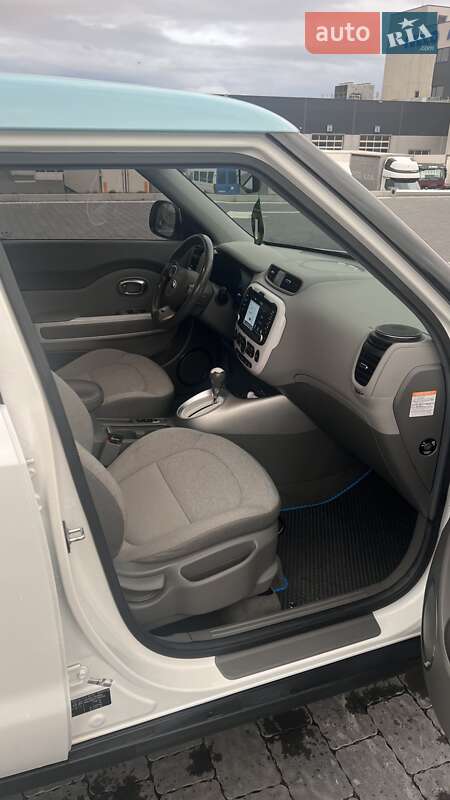 Внедорожник / Кроссовер Kia Soul 2018 в Львове фото 14 Внедорожник / Кроссовер Kia Soul 2018 в Львове