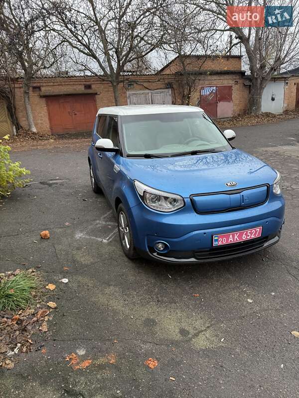 Внедорожник / Кроссовер Kia Soul 2015 в Виннице