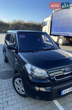 Позашляховик / Кросовер Kia Soul 2011 в Львові