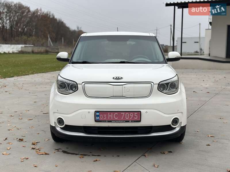 Внедорожник / Кроссовер Kia Soul 2015 в Ковеле