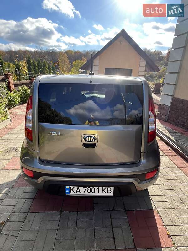 Внедорожник / Кроссовер Kia Soul 2013 в Киеве