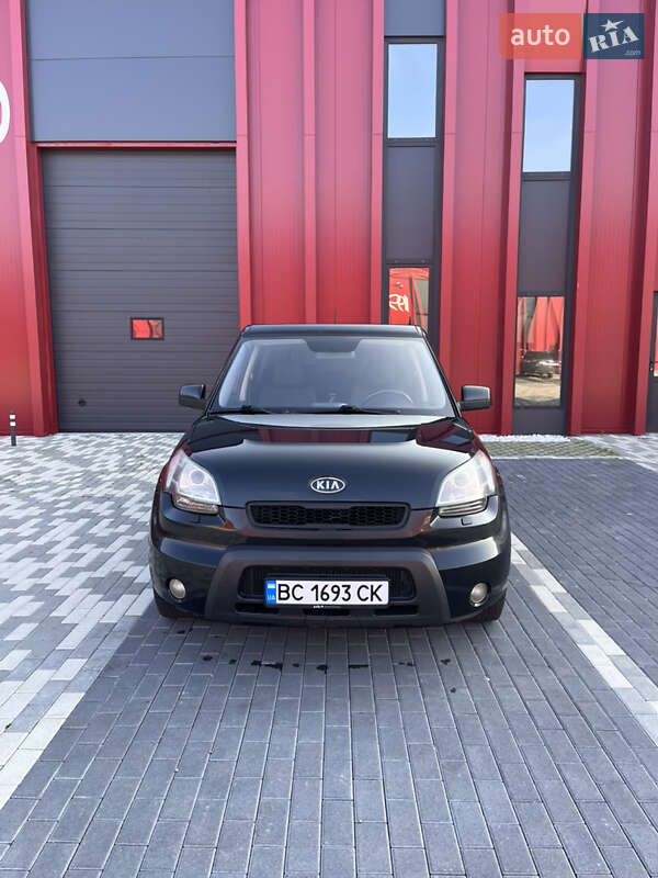 Позашляховик / Кросовер Kia Soul 2011 в Львові