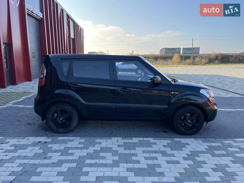 Позашляховик / Кросовер Kia Soul 2011 в Львові