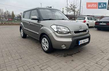 Позашляховик / Кросовер Kia Soul 2011 в Києві