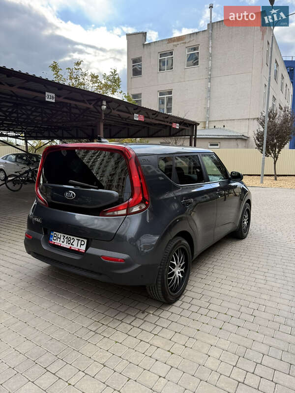 Внедорожник / Кроссовер Kia Soul 2019 в Одессе фото 9 Внедорожник / Кроссовер Kia Soul 2019 в Одессе