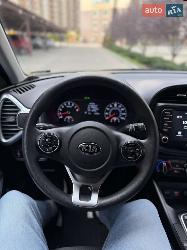 Внедорожник / Кроссовер Kia Soul 2019 в Одессе фото 12 Внедорожник / Кроссовер Kia Soul 2019 в Одессе
