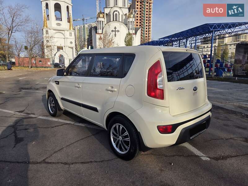 Внедорожник / Кроссовер Kia Soul 2012 в Киеве фото 5 Внедорожник / Кроссовер Kia Soul 2012 в Киеве