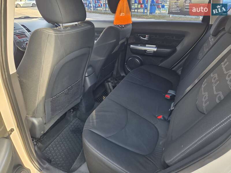 Внедорожник / Кроссовер Kia Soul 2012 в Киеве фото 23 Внедорожник / Кроссовер Kia Soul 2012 в Киеве