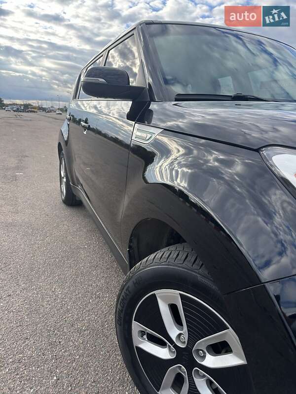 Внедорожник / Кроссовер Kia Soul 2016 в Одессе фото 4 Внедорожник / Кроссовер Kia Soul 2016 в Одессе