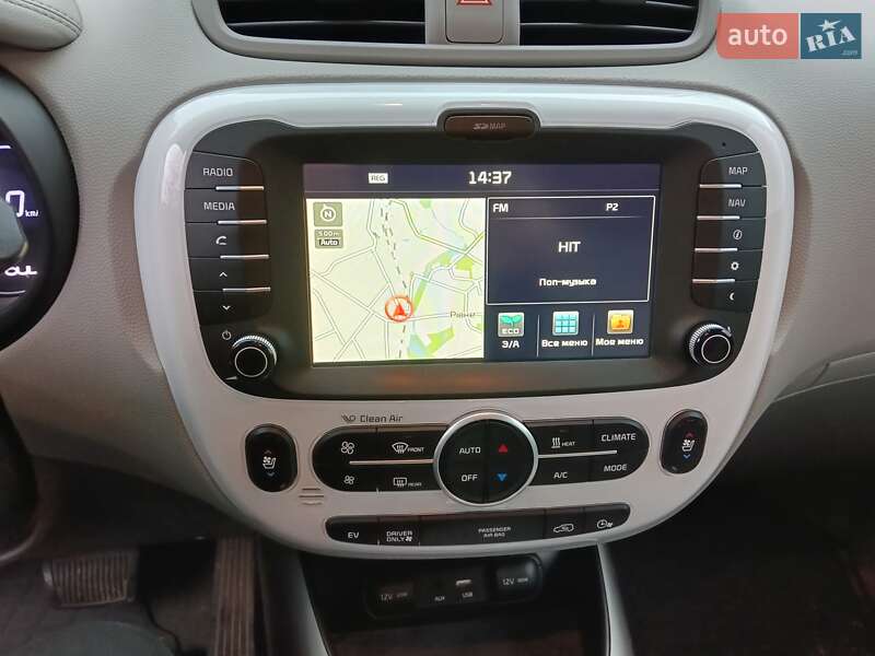 Внедорожник / Кроссовер Kia Soul 2016 в Ровно фото 9 Внедорожник / Кроссовер Kia Soul 2016 в Ровно