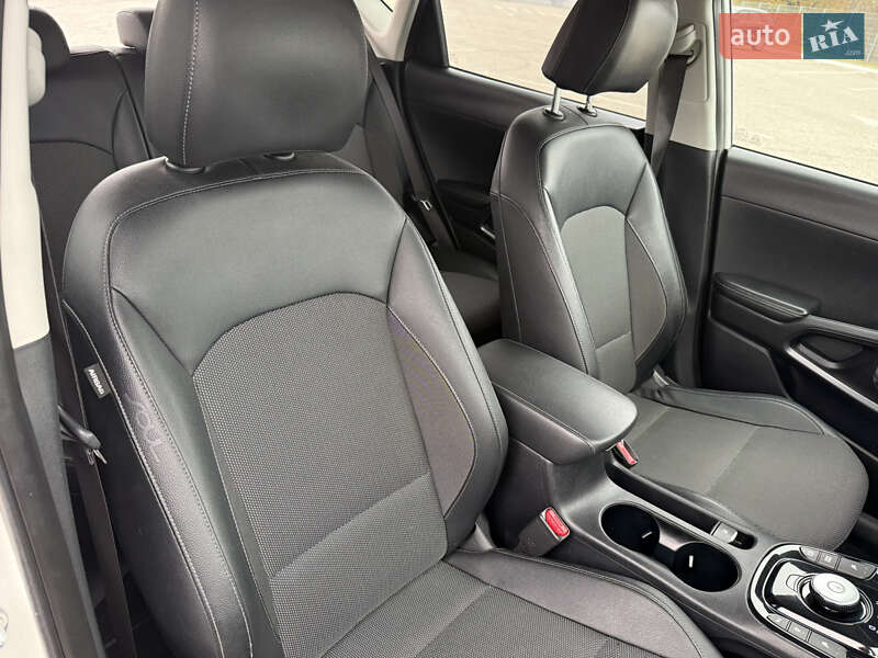 Внедорожник / Кроссовер Kia Soul 2020 в Днепре фото 34 Внедорожник / Кроссовер Kia Soul 2020 в Днепре