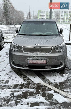 Позашляховик / Кросовер Kia Soul 2017 в Луцьку