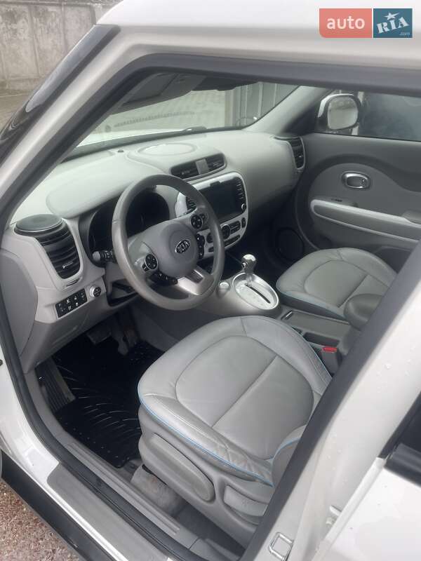 Внедорожник / Кроссовер Kia Soul 2017 в Житомире