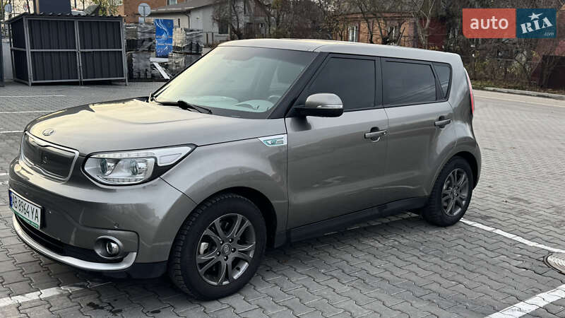 Позашляховик / Кросовер Kia Soul 2015 в Вінниці