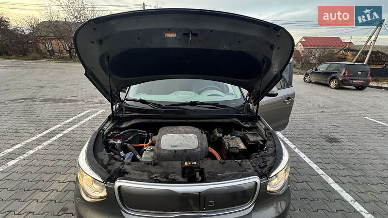 Позашляховик / Кросовер Kia Soul 2015 в Вінниці