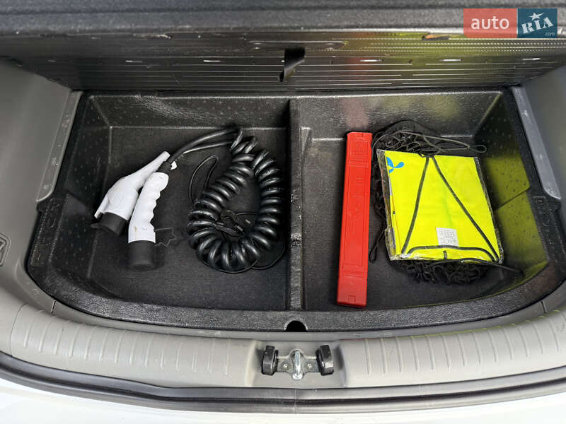 Внедорожник / Кроссовер Kia Soul 2016 в Ровно фото 31 Внедорожник / Кроссовер Kia Soul 2016 в Ровно