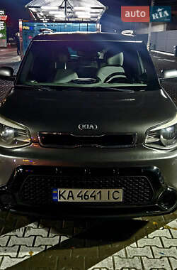 Позашляховик / Кросовер Kia Soul 2015 в Києві
