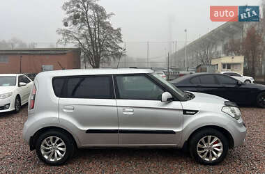 Позашляховик / Кросовер Kia Soul 2010 в Полтаві