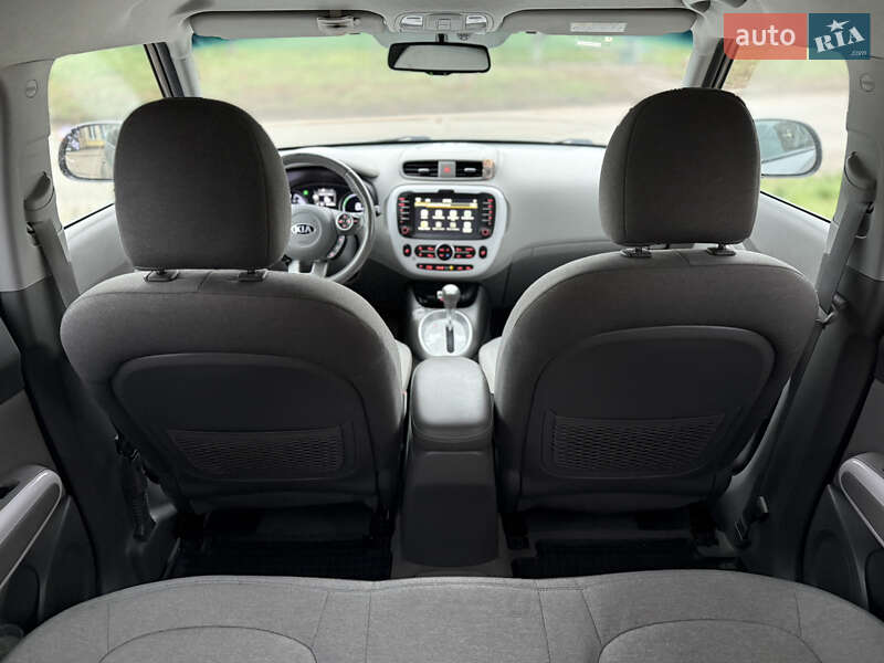 Позашляховик / Кросовер Kia Soul 2017 в Житомирі фото 13 Позашляховик / Кросовер Kia Soul 2017 в Житомирі